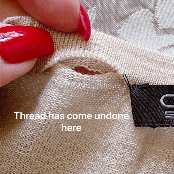 Carriere Studio Beautiful Lightweight Beige Wrap - Picture 14 of 14
